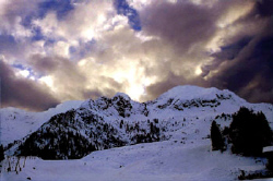 Montañas nevadas